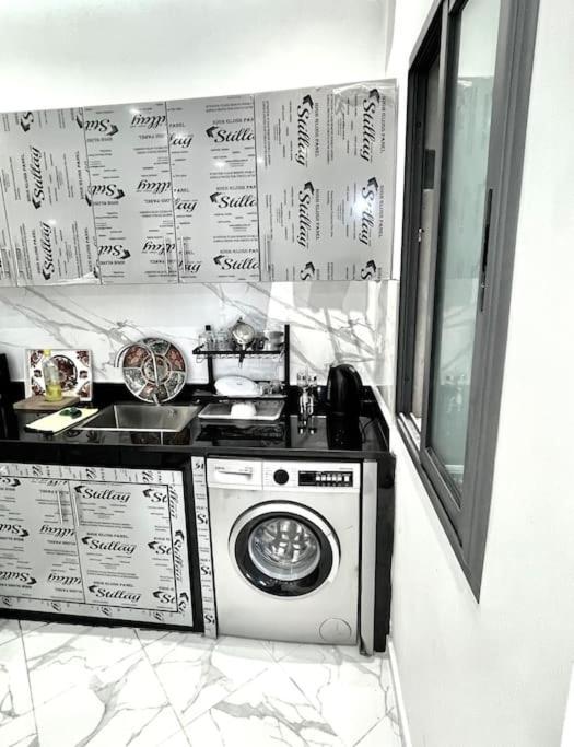 Apartment Berriko Tangier Bagian luar foto