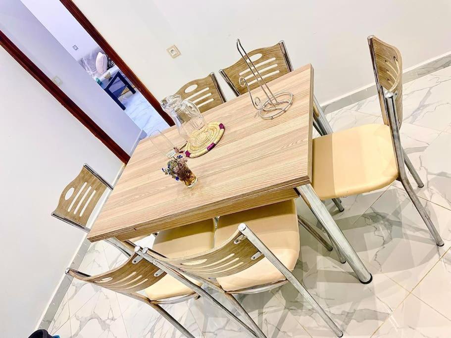 Apartment Berriko Tangier Bagian luar foto