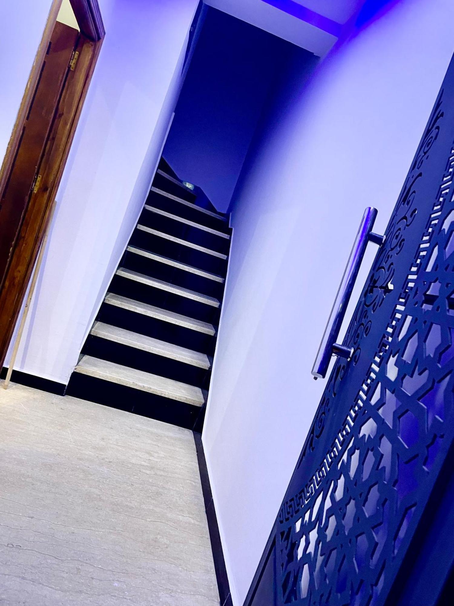 Apartment Berriko Tangier Bagian luar foto